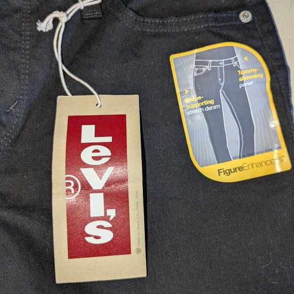 NWT LEVIS PERFECTLY SLIMMING 512 CAPRI - SIZE 8P - Picture 2 of 6